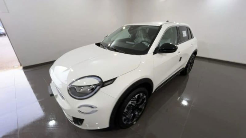 Fiat 600 1.2 hybrid La Prima 110cv auto
