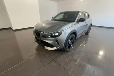 Alfa Romeo Junior 1.2 ibrida Speciale 145cv edct6 nuova