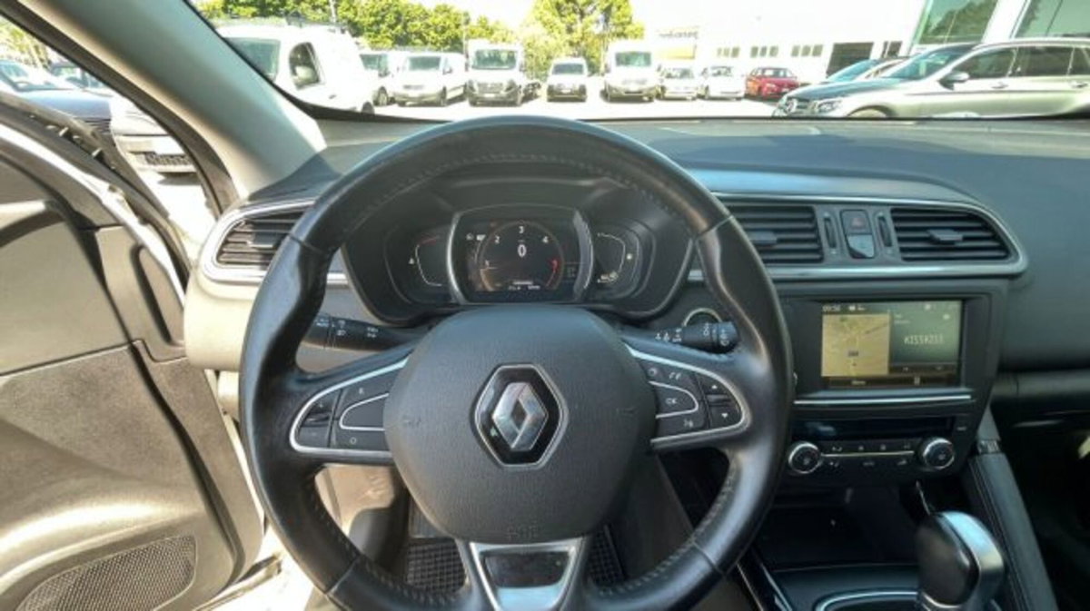 Renault Kadjar 8V 110CV EDC Energy Zen (9)