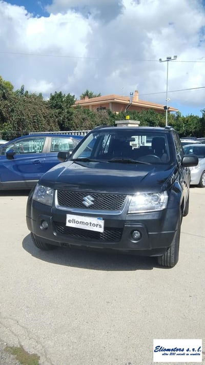 Suzuki Grand Vitara 1.9 DDiS 5 porte Crossover usata
