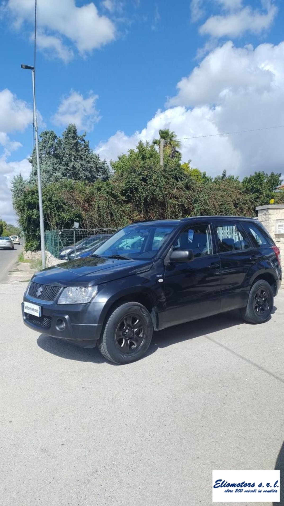 Suzuki Grand Vitara 1.9 DDiS 5 porte Crossover (4)