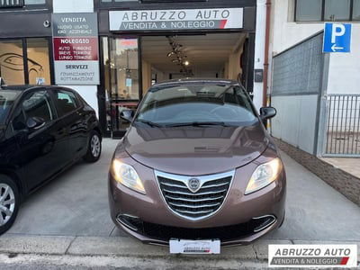Lancia Ypsilon 1.2 69 CV 5 porte Gold
