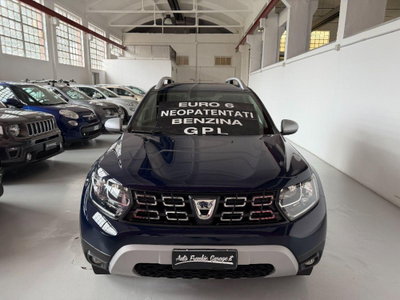 Dacia Duster 1.0 TCe 100 CV ECO-G 4x2 15th Anniversary (2)