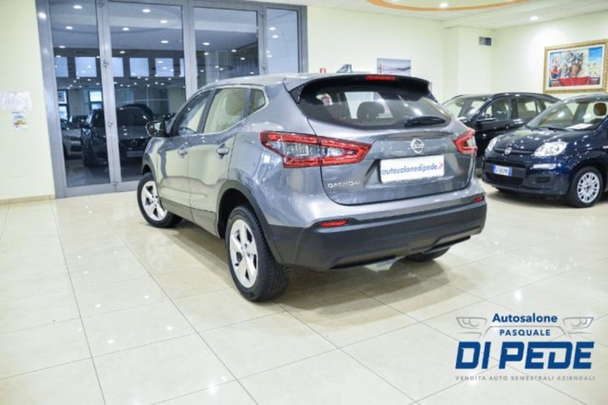 Nissan Qashqai 1.5 dCi 115 CV DCT Business (6)