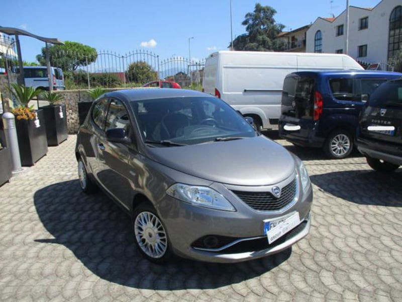 Lancia Ypsilon 1.2 69 CV 5 porte GPL Ecochic Elefantino