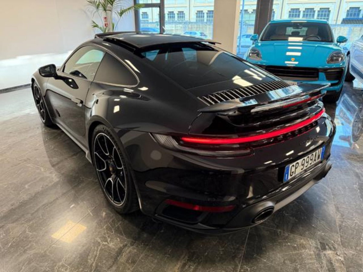 Porsche 911 Coupé Coupe 3.7 Turbo S auto (4)