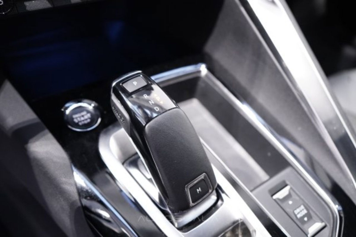 Peugeot 5008 PureTech Turbo 130 S&S EAT8 GT (20)
