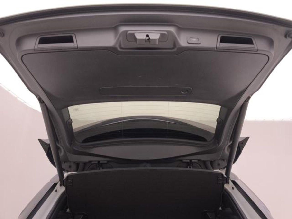 Land Rover Range Rover Evoque 2.0D I4 163CV AWD Auto R-Dynamic SE (20)