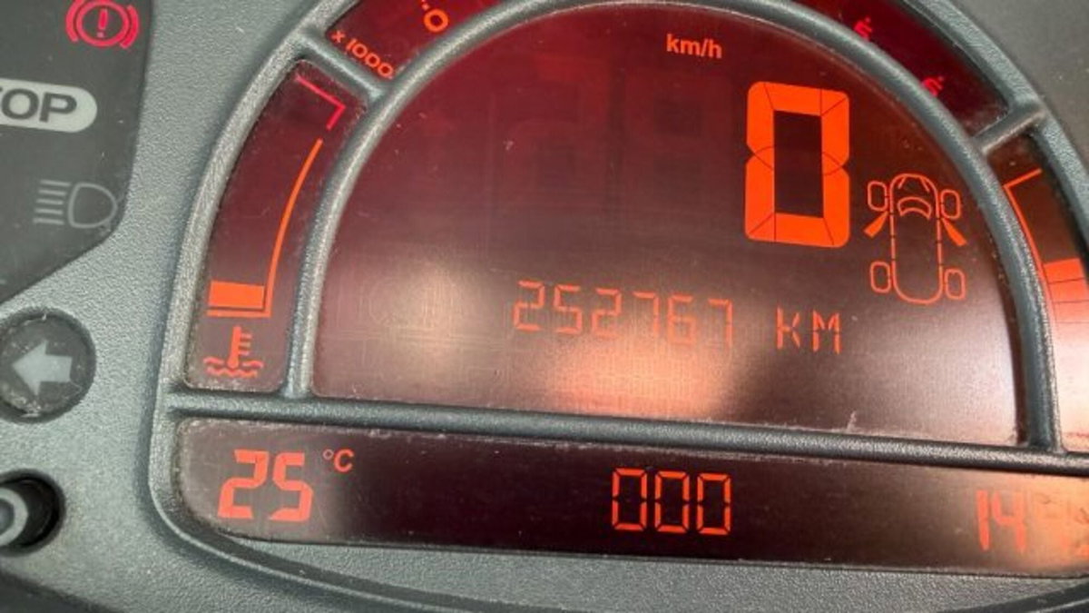 Renault Modus 1.5 dCi 70CV Expression (7)