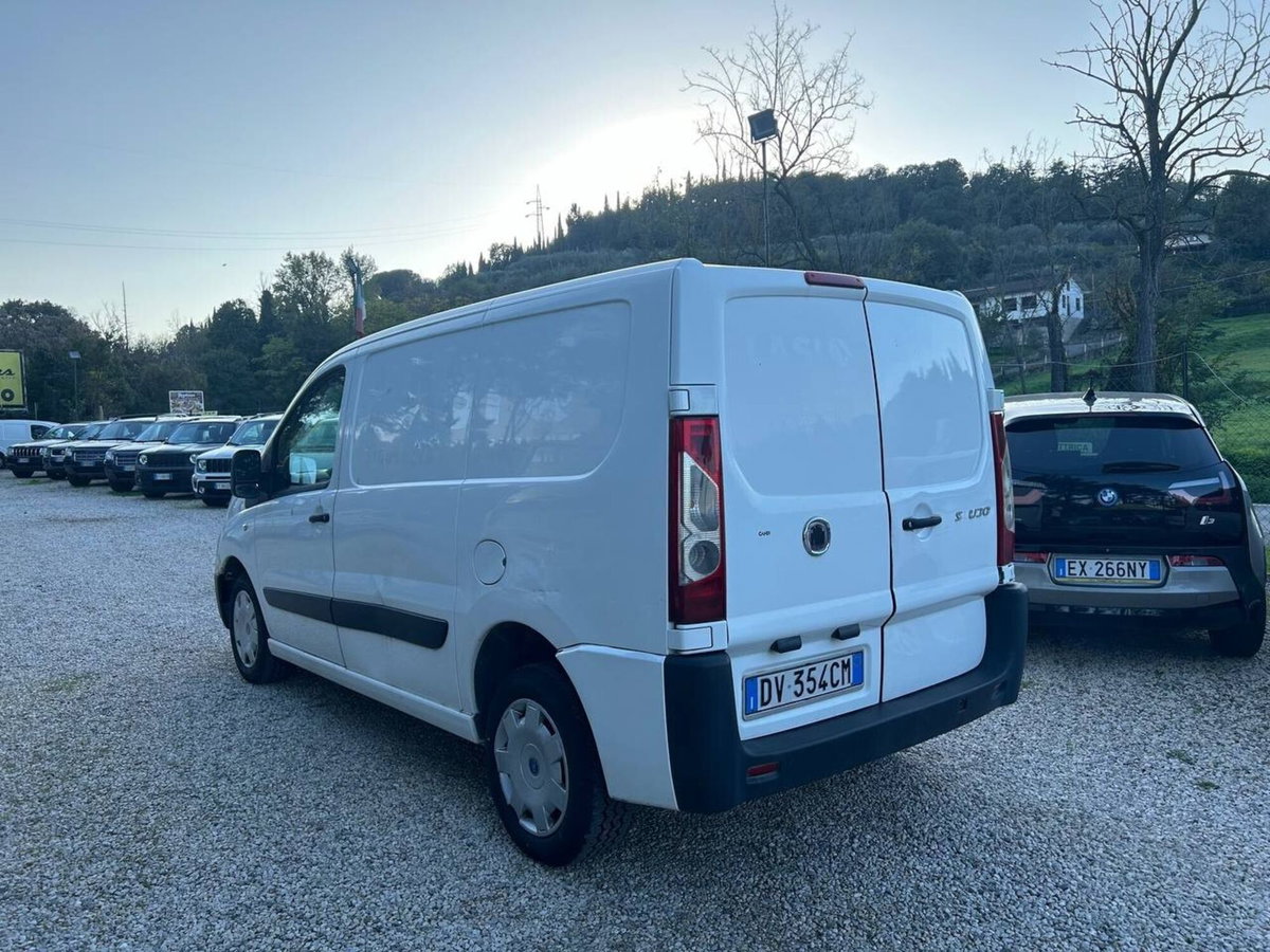 Fiat Scudo Furgone 2.0 MJT DPF PC-TN Furgone Vetrato 12q. Comfort (4)