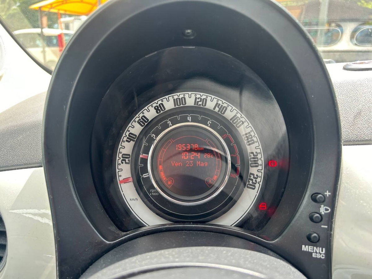 Fiat 500 1.2 Lounge (12)
