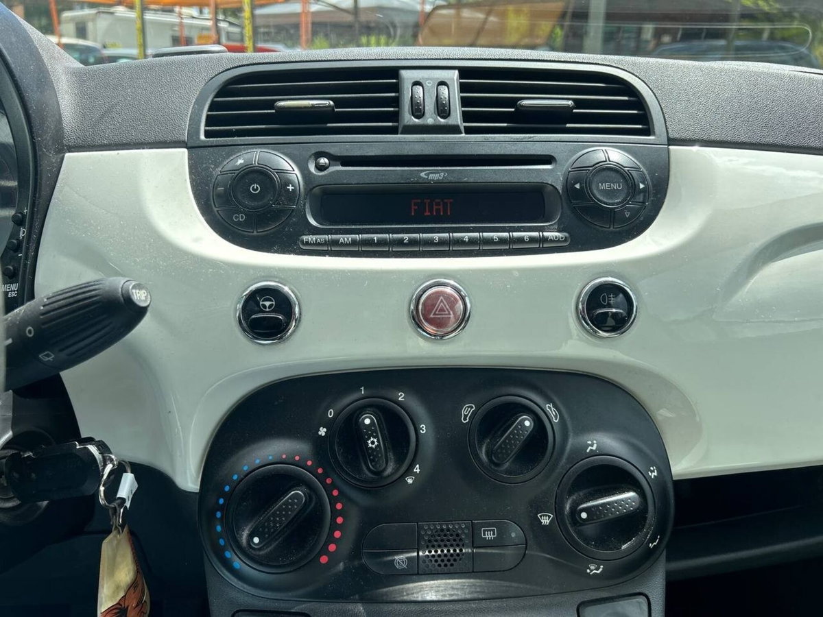 Fiat 500 1.2 Lounge (16)