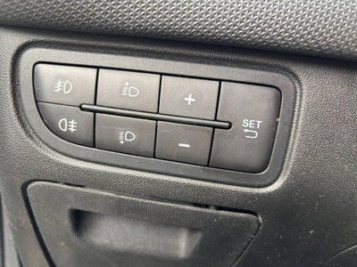 Fiat Punto 1.3 MJT II S&S 95 CV 5 porte Street (14)