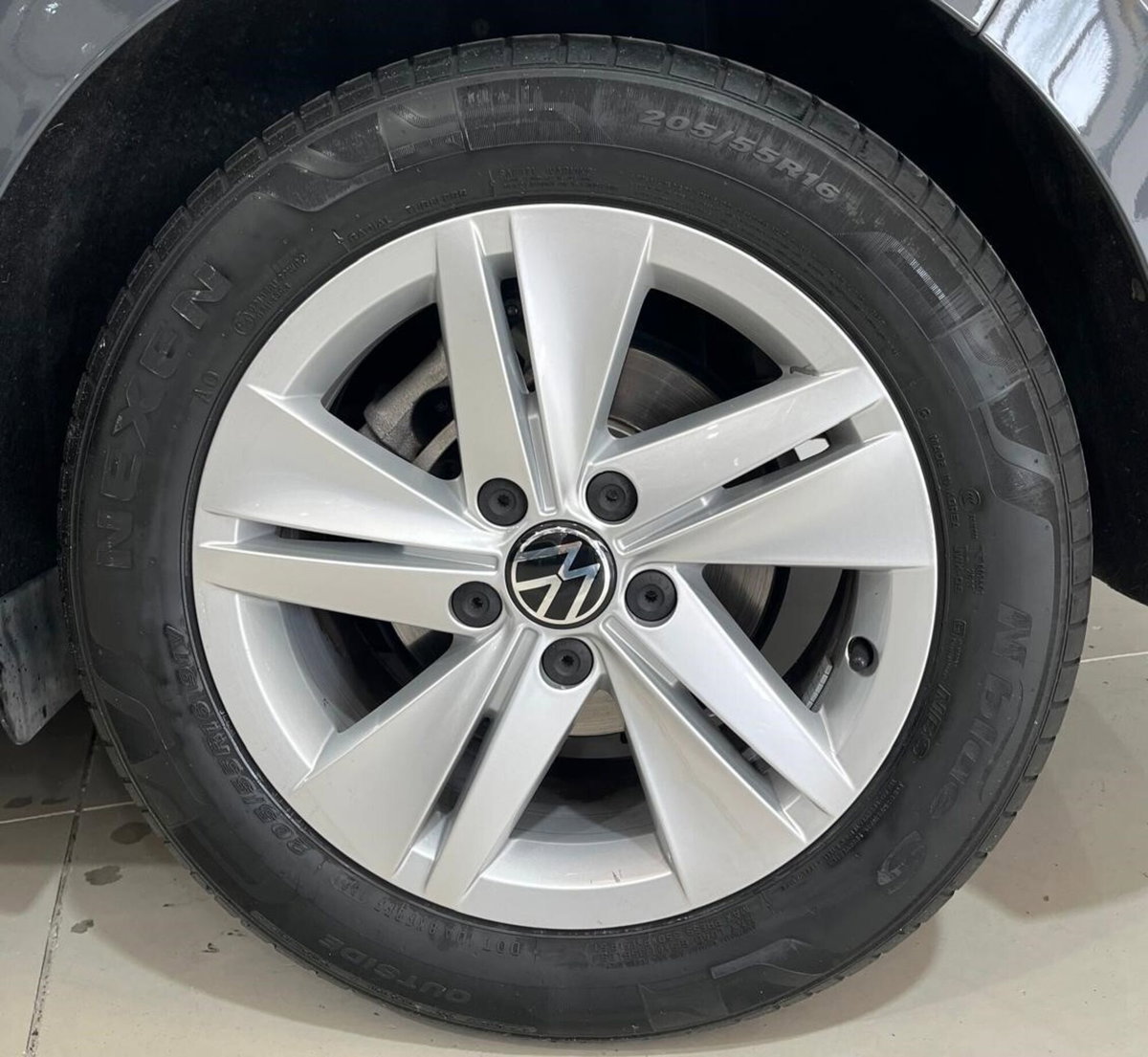 Volkswagen Golf 1.0 eTSI EVO DSG Life (11)