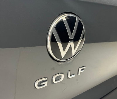 Volkswagen Golf 1.0 eTSI EVO DSG Life (15)