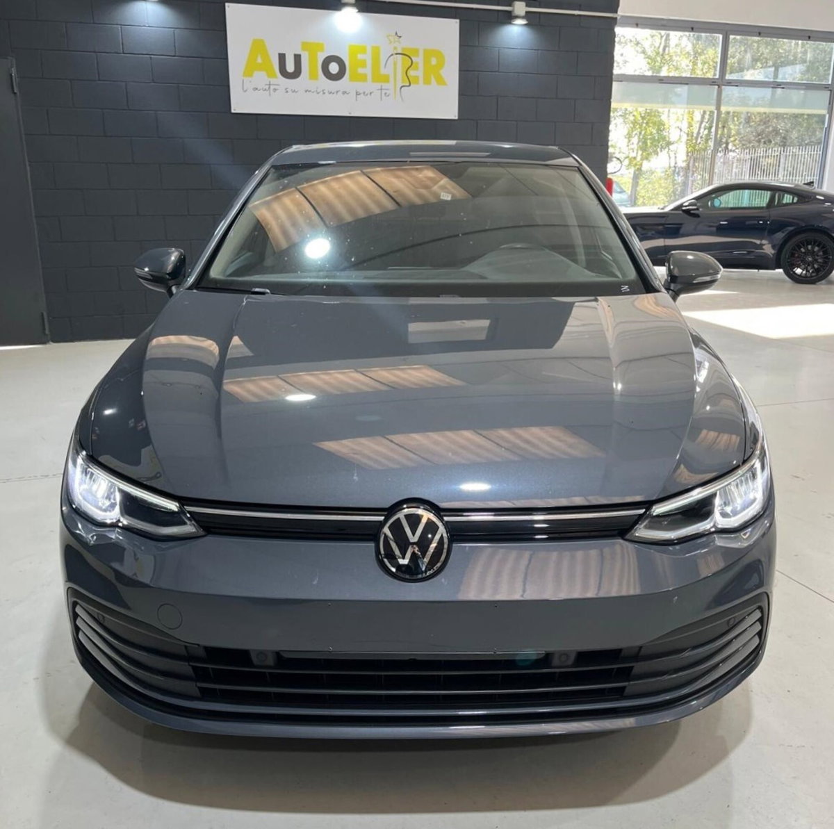 Volkswagen Golf 1.0 eTSI EVO DSG Life (5)