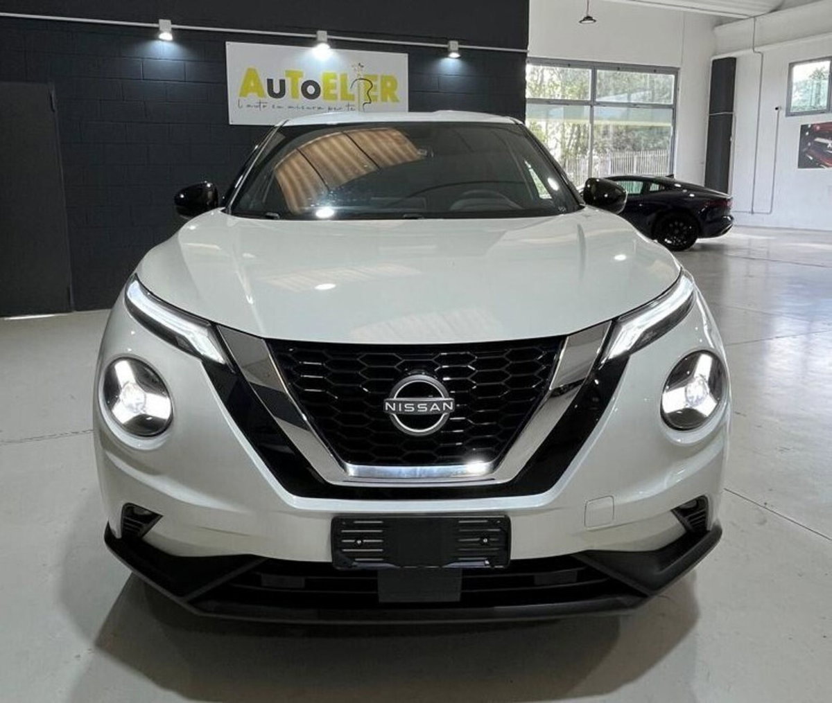 Nissan Juke 1.0 dig-t N-Connecta 114cv (5)