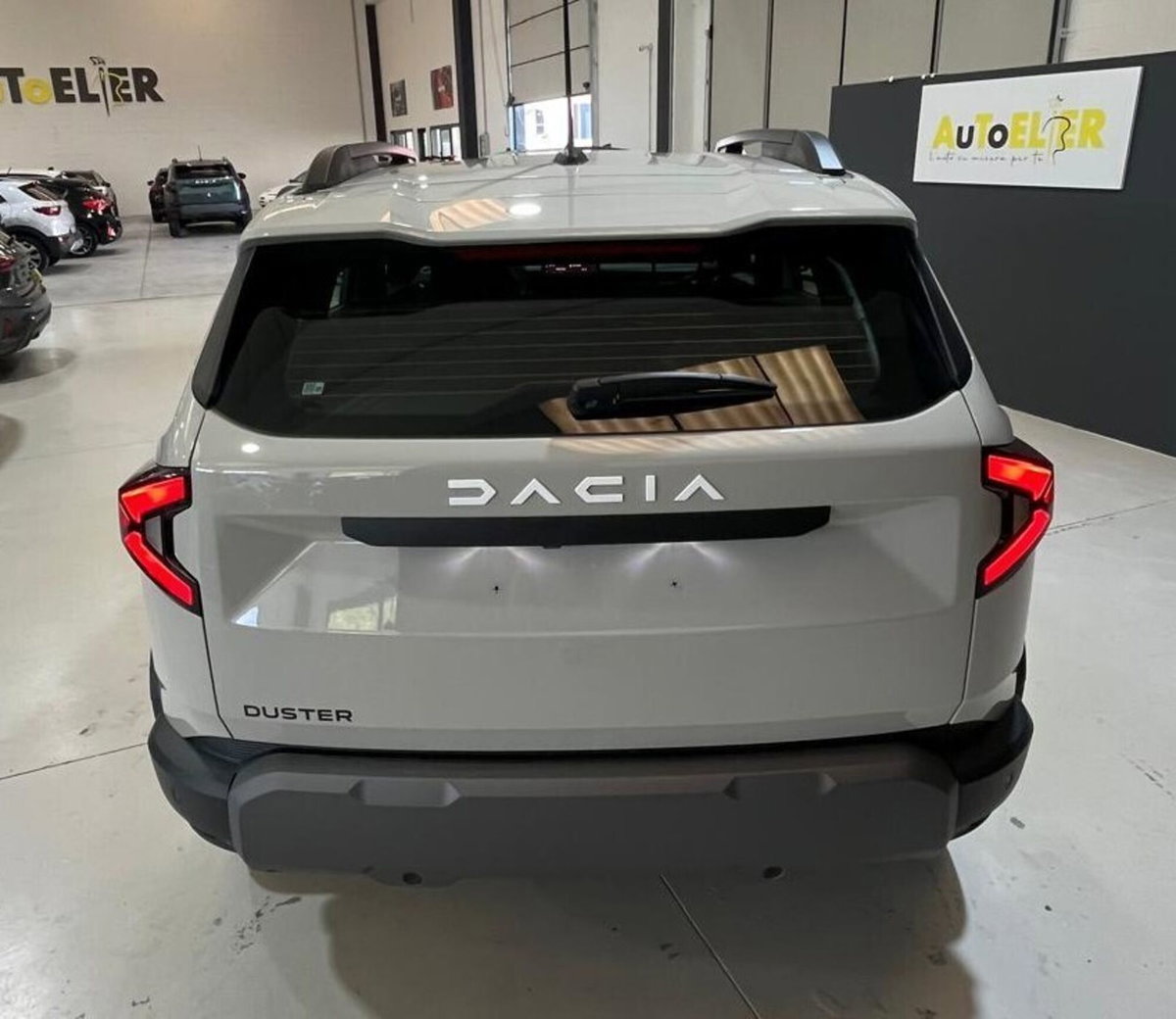 Dacia Duster 1.0 TCe GPL 4x2 Journey (9)
