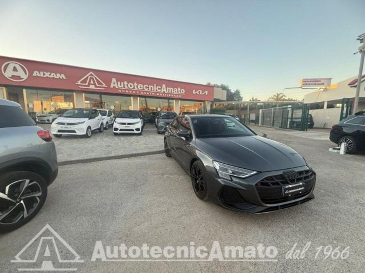 Audi A3 Sportback 2.0 tfsi S line edition quattro 204cv auto (18)