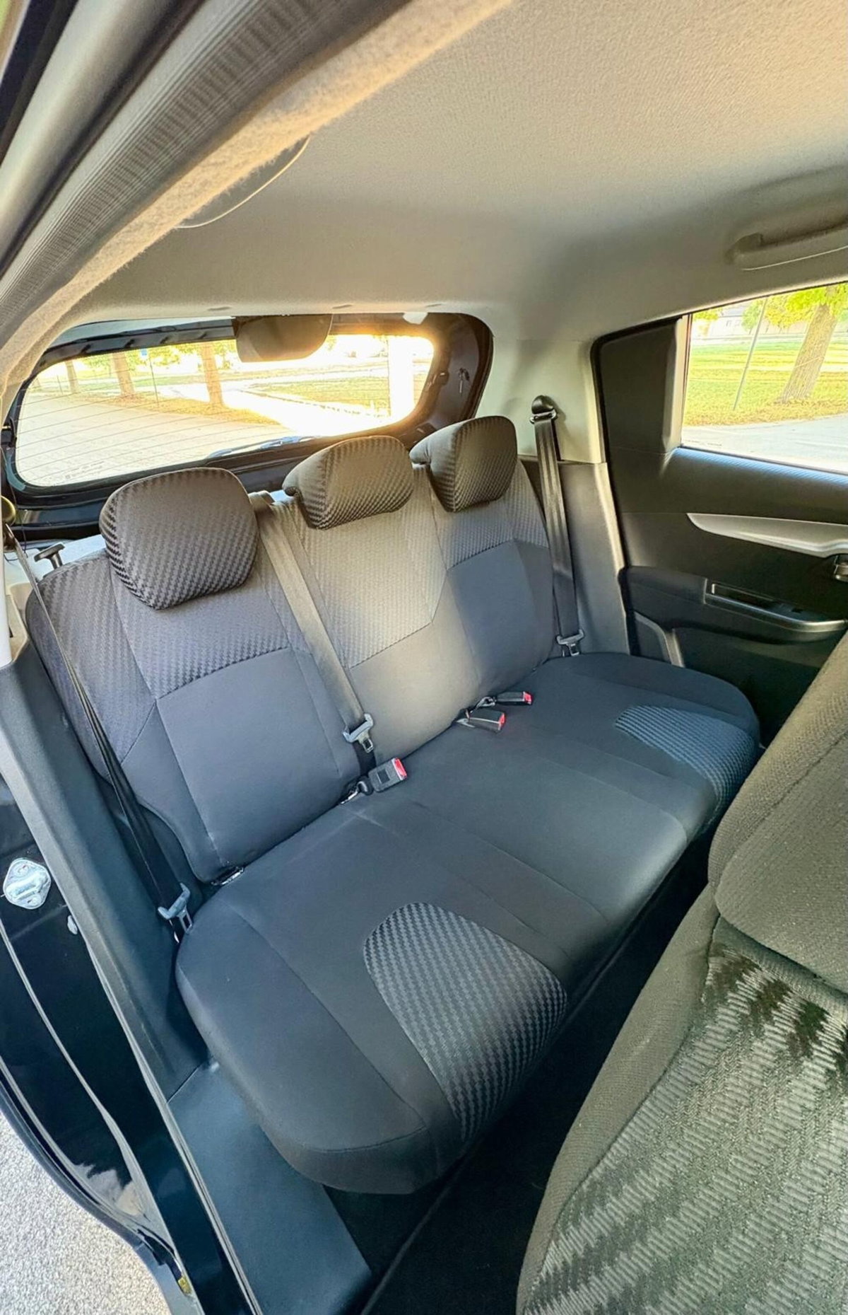 Mahindra KUV100 1.2 K8 (13)