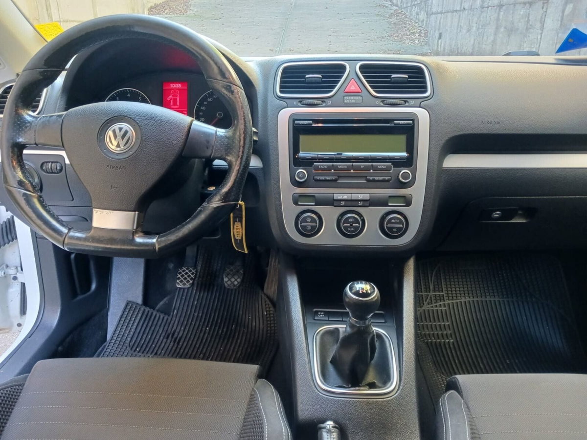 Volkswagen Scirocco 1.4 TSI 160CV (10)