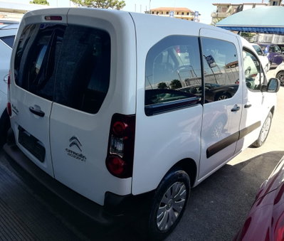 Citroen Berlingo Multispace BlueHDi 120 S&S Feel (5)