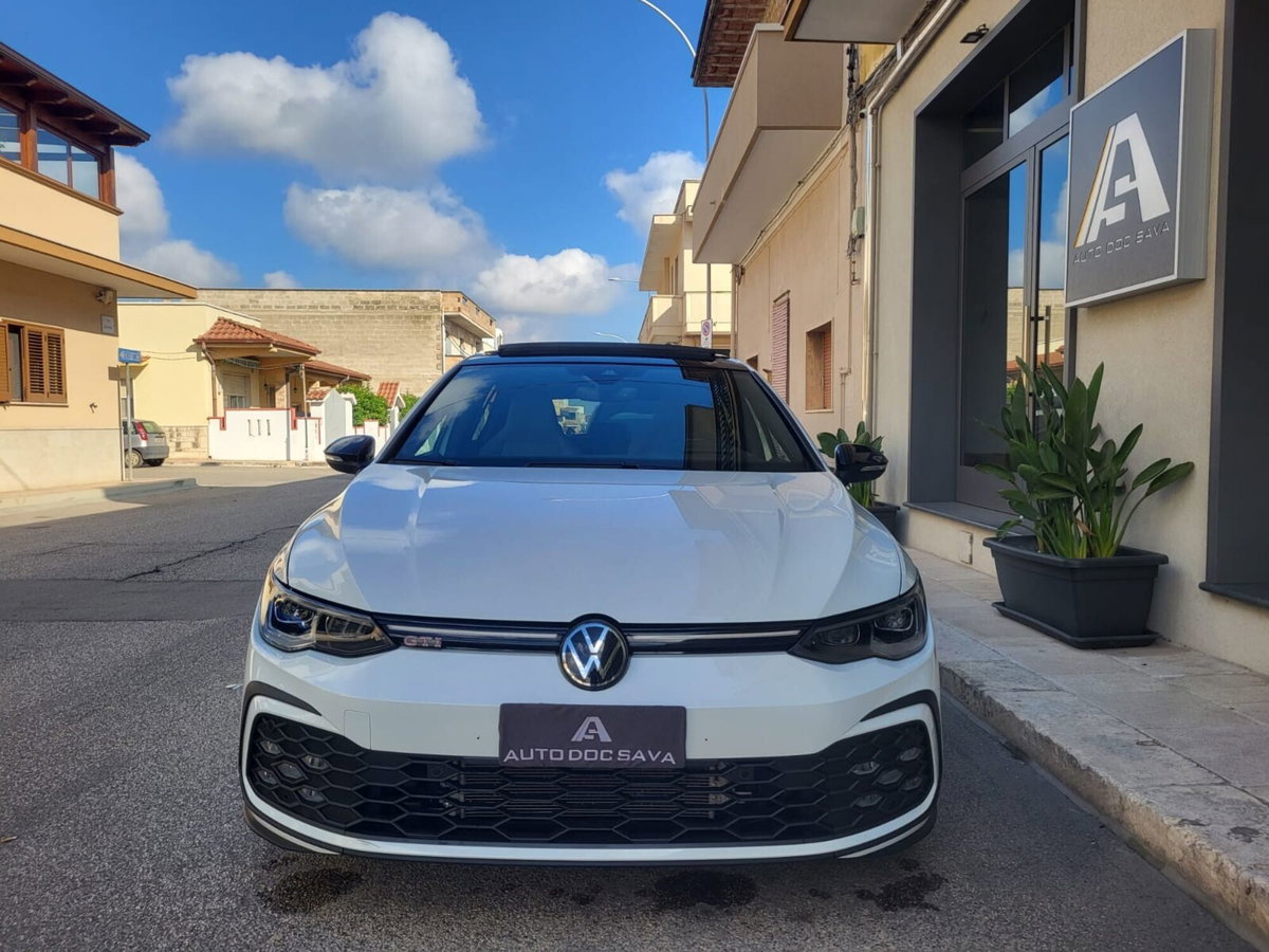 Volkswagen Golf 2.0 TSI GTI DSG (3)