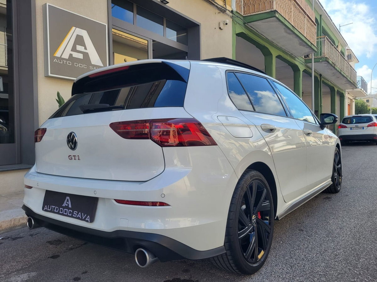 Volkswagen Golf 2.0 TSI GTI DSG (8)