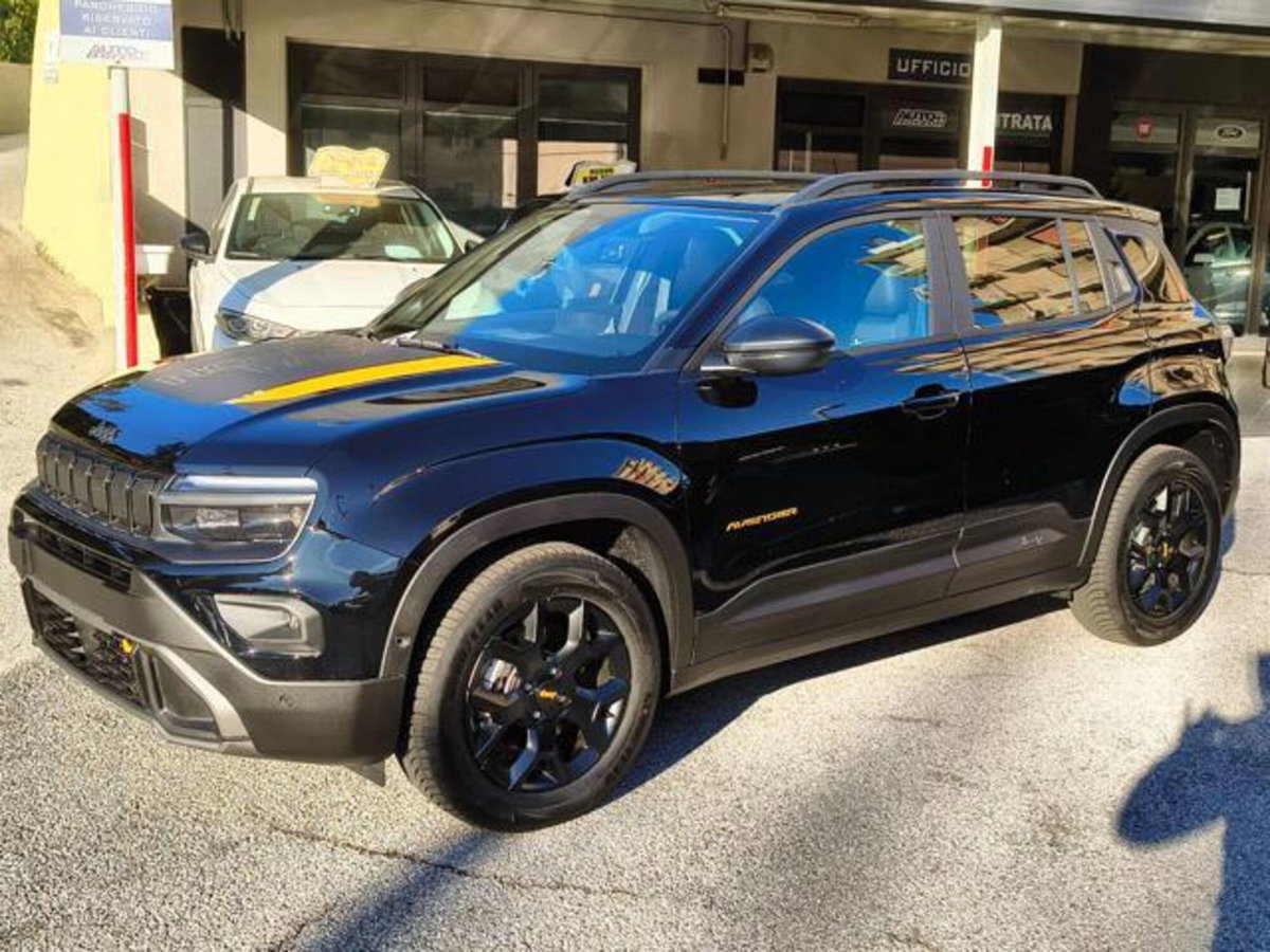 Jeep Avenger 1.2 turbo e-hybrid mhev The North Face 4xe 145cv edct6