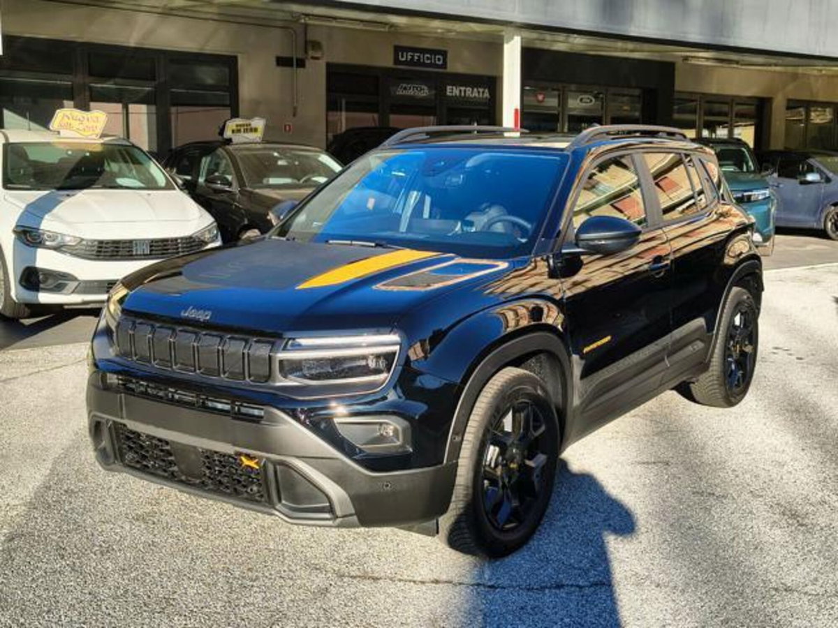 Jeep Avenger 1.2 turbo e-hybrid mhev The North Face 4xe 145cv edct6 (17)