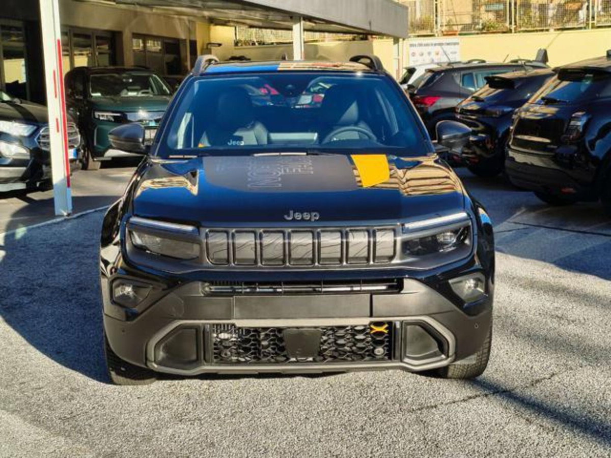 Jeep Avenger 1.2 turbo e-hybrid mhev The North Face 4xe 145cv edct6 (3)