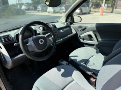 smart Fortwo 1000 45 kW MHD coupé pure (11)