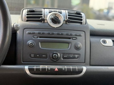 smart Fortwo 1000 45 kW MHD coupé pure (15)