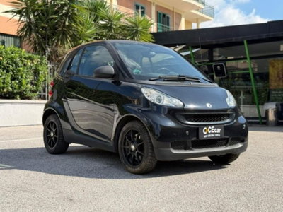 smart Fortwo 1000 45 kW MHD coupé pure (2)