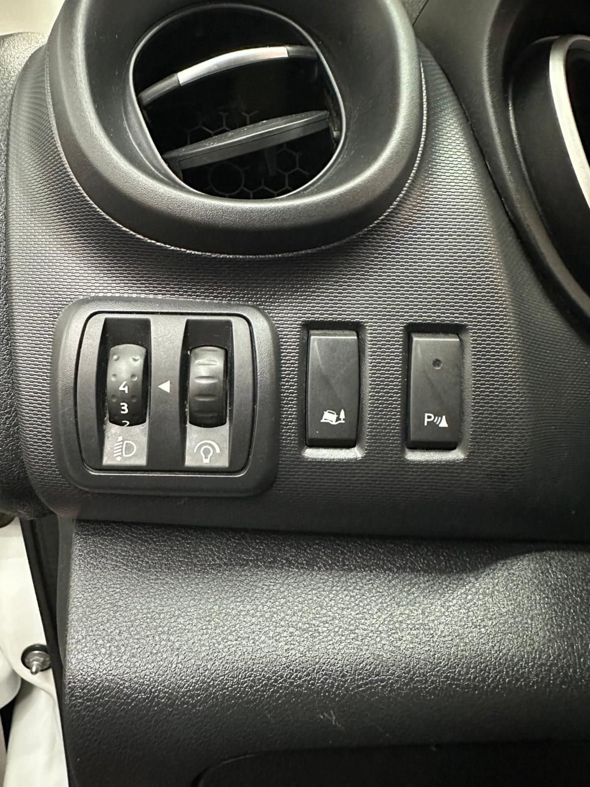 Renault Trafic Furgone T29 2.0 dCi 120CV PC-TN Furgone Ice Plus (20)