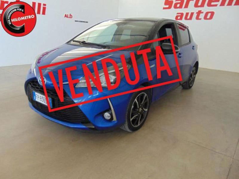 Toyota Yaris 1.5 Hybrid 5 porte Lounge Blue