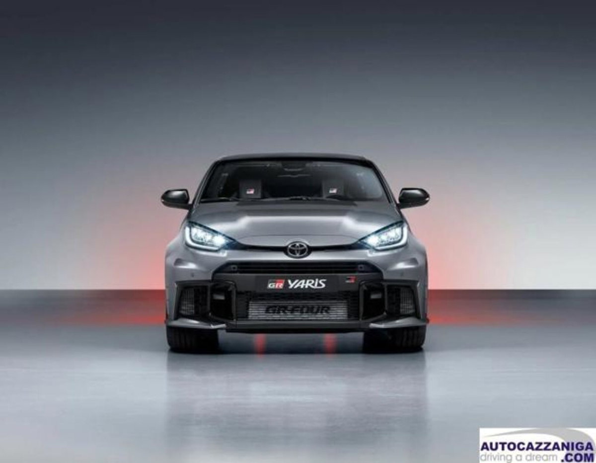 Toyota GR Yaris 1.6 Circuit imt-6 (11)