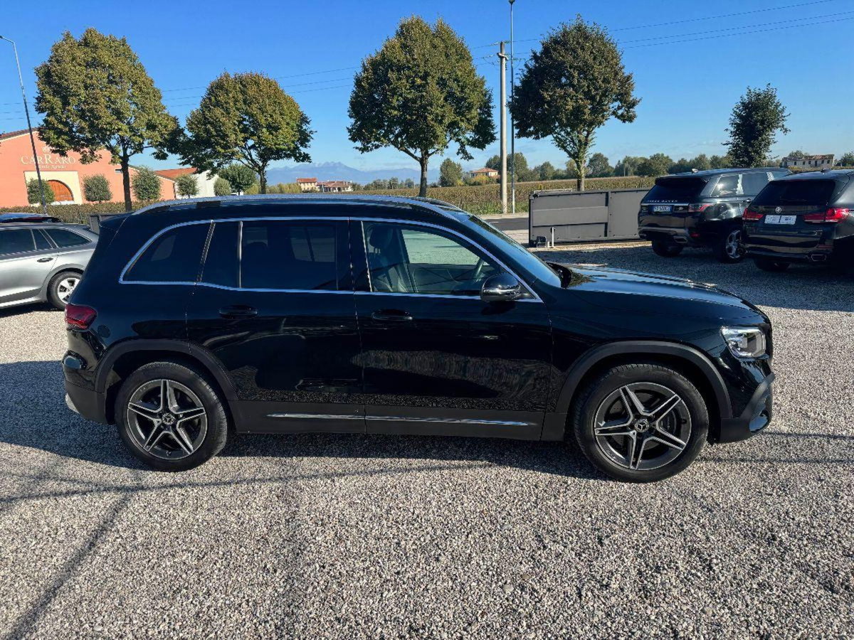 Mercedes-Benz GLB 220 d AMG Line Premium Plus 4matic auto 7p.ti (4)