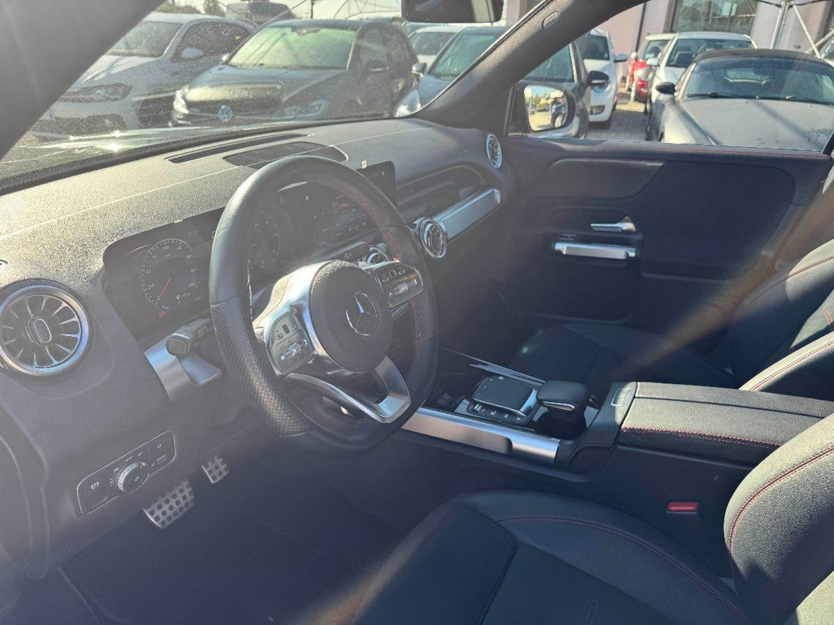 Mercedes-Benz GLB 220 d AMG Line Premium Plus 4matic auto 7p.ti (9)