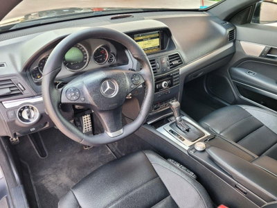 Mercedes-Benz Classe E Coupé 250 CDI Coupé BlueEFFICIENCY Avantgarde (17)