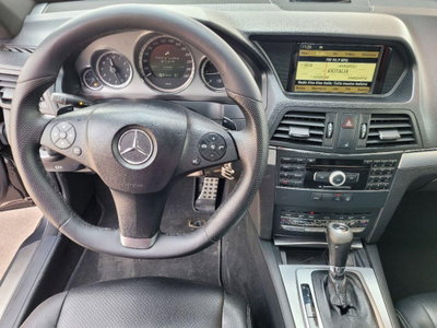 Mercedes-Benz Classe E Coupé 250 CDI Coupé BlueEFFICIENCY Avantgarde (18)