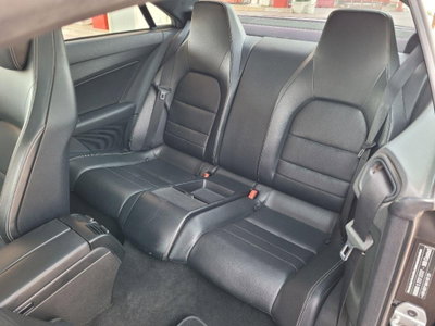 Mercedes-Benz Classe E Coupé 250 CDI Coupé BlueEFFICIENCY Avantgarde (20)
