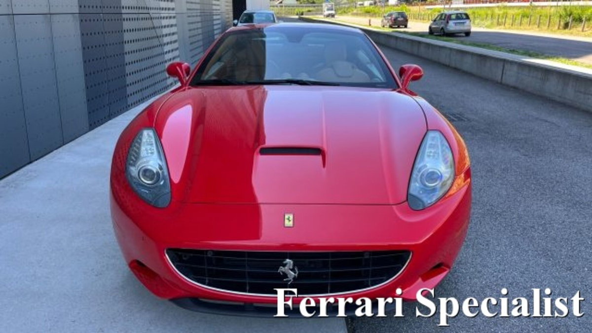 Ferrari California Spider California DCT (10)