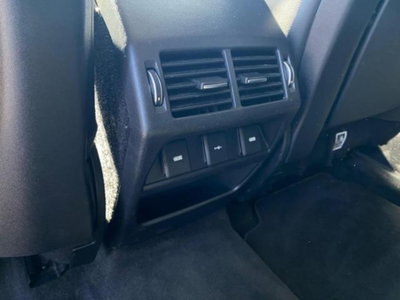 Land Rover Discovery Sport 2.0 eD4 150 CV 2WD (16)