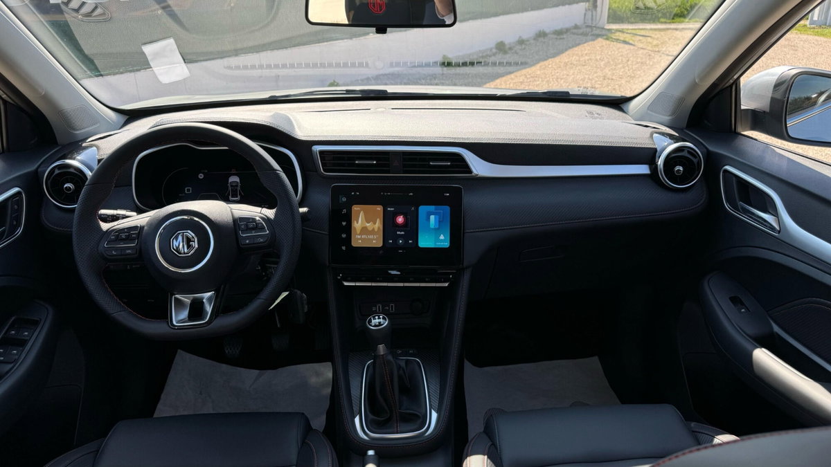 Mg ZS 1.5 Classic Luxury (13)