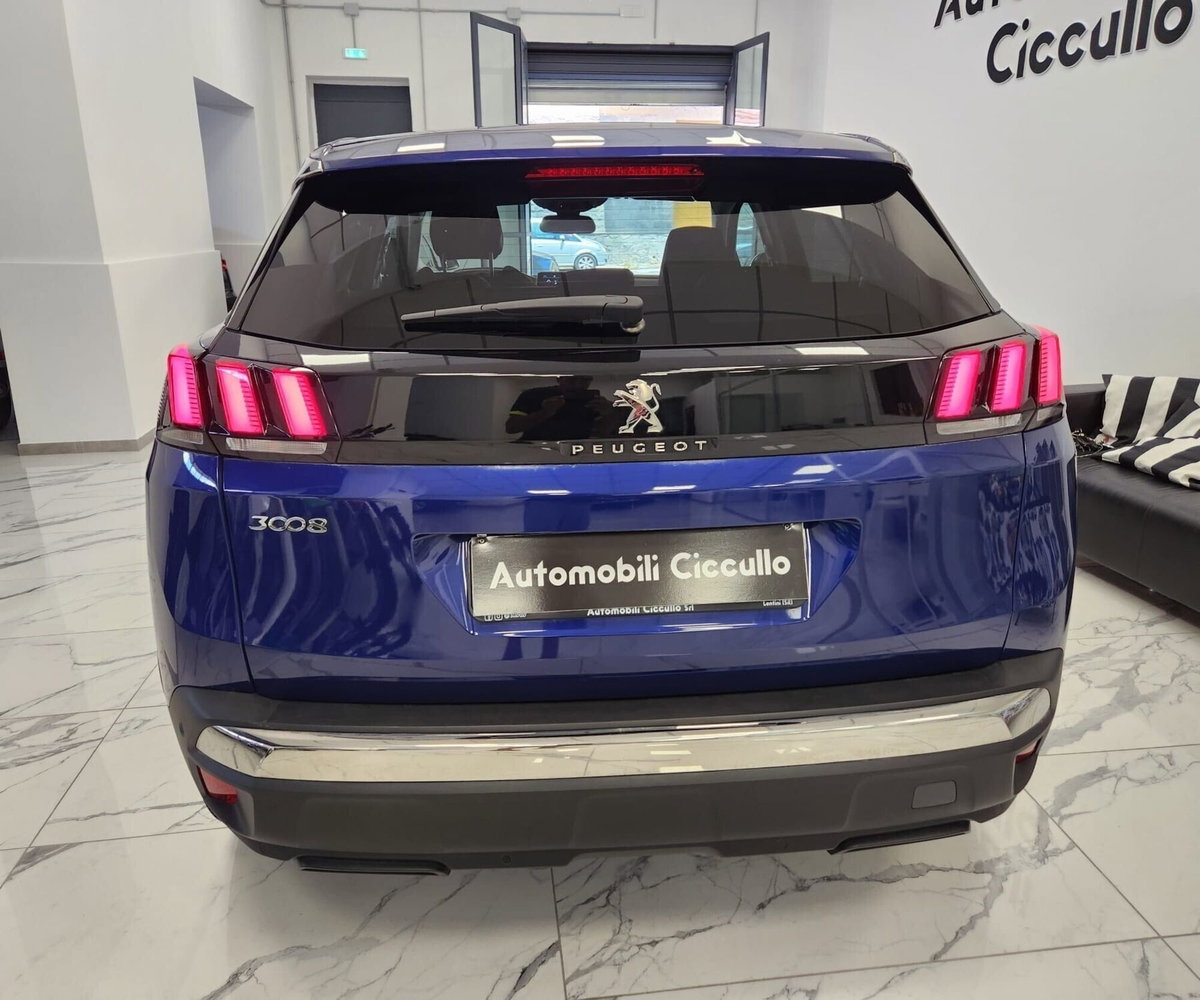 Peugeot 3008 BlueHDi 130 S&S Allure (11)