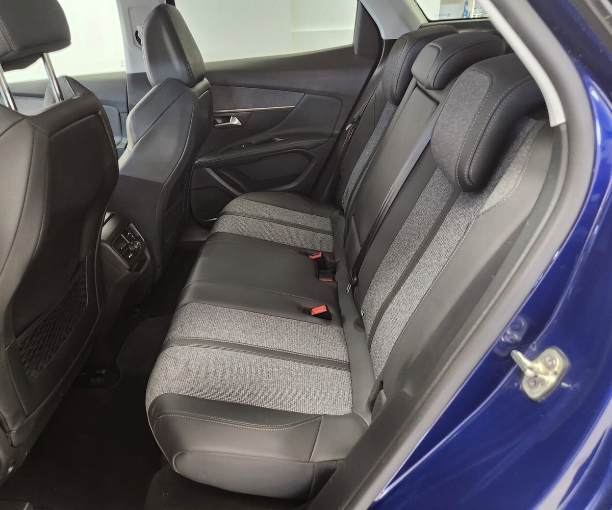 Peugeot 3008 BlueHDi 130 S&S Allure (12)