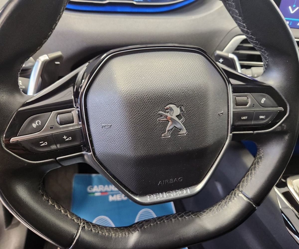 Peugeot 3008 BlueHDi 130 S&S Allure (19)