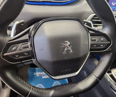 Peugeot 3008 BlueHDi 130 S&S Allure (19)