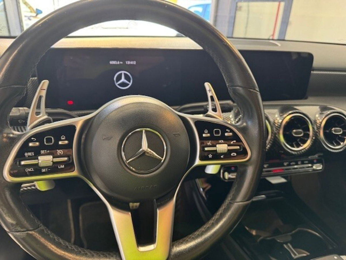 Mercedes-Benz Classe A 180 d Automatic Executive (12)